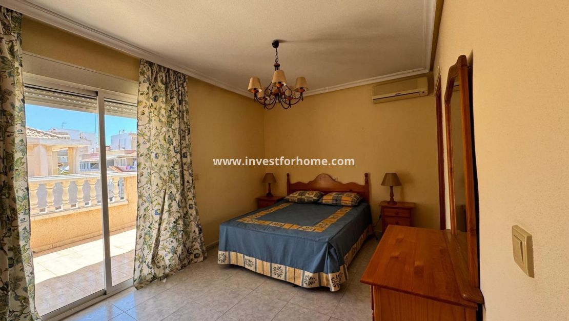 Sale - Penthouse - Torrevieja - Centro