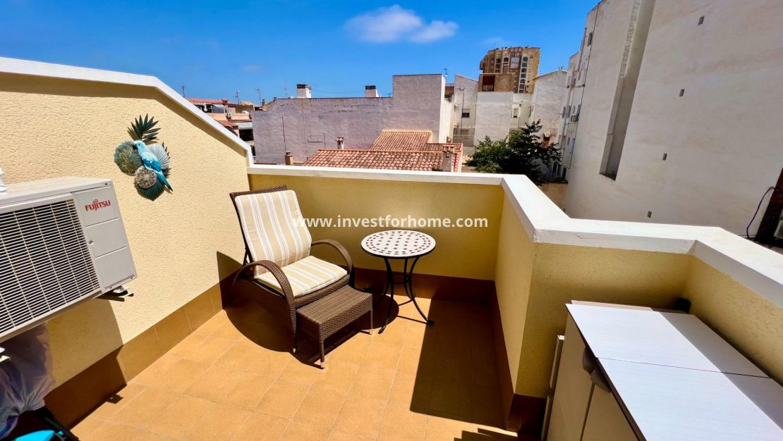 Sale - Penthouse - Torrevieja - Playa de los Locos