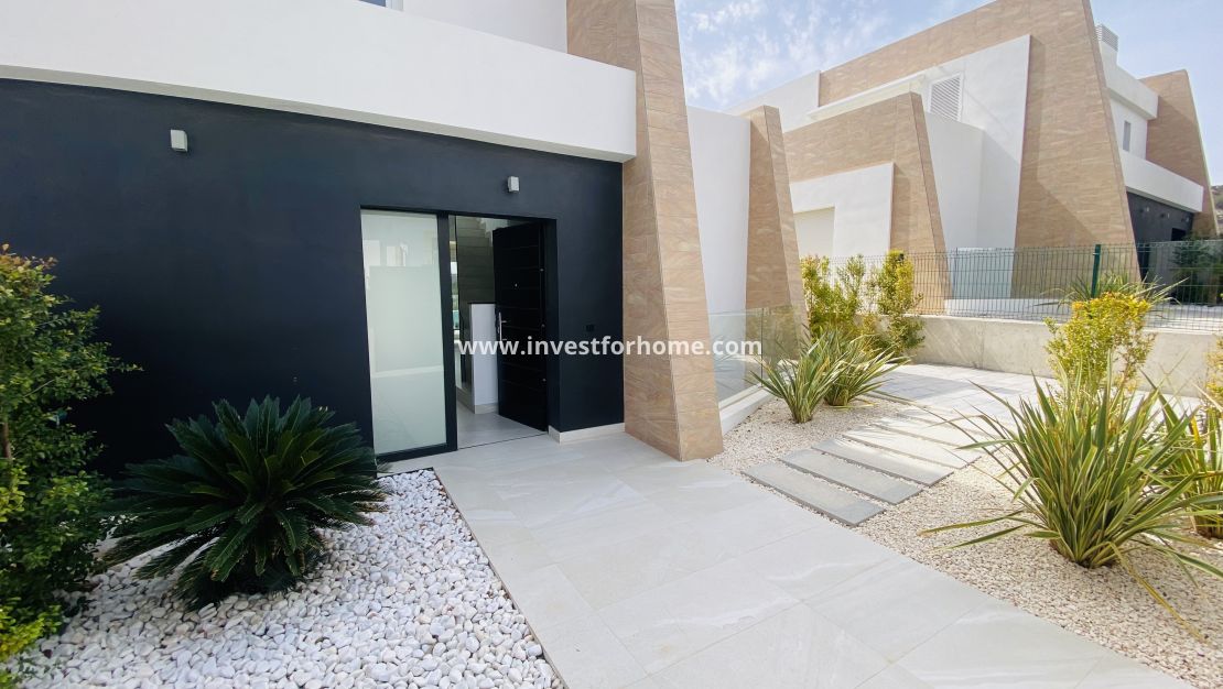 Sale - Villa - Algorfa - La Finca Golf