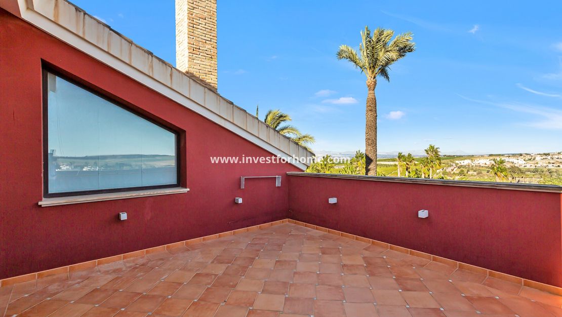 Sale - Villa - Algorfa - La Finca Golf