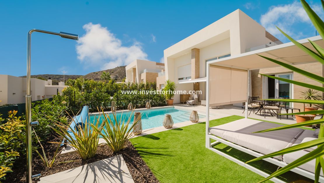 Sale - Villa - Algorfa - La Finca Golf