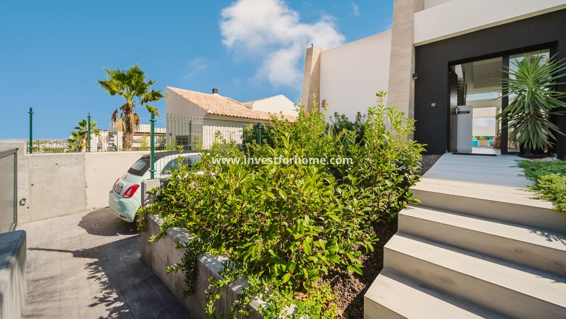 Sale - Villa - Algorfa - La Finca Golf