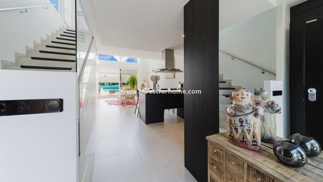 Sale - Villa - Algorfa - La Finca Golf