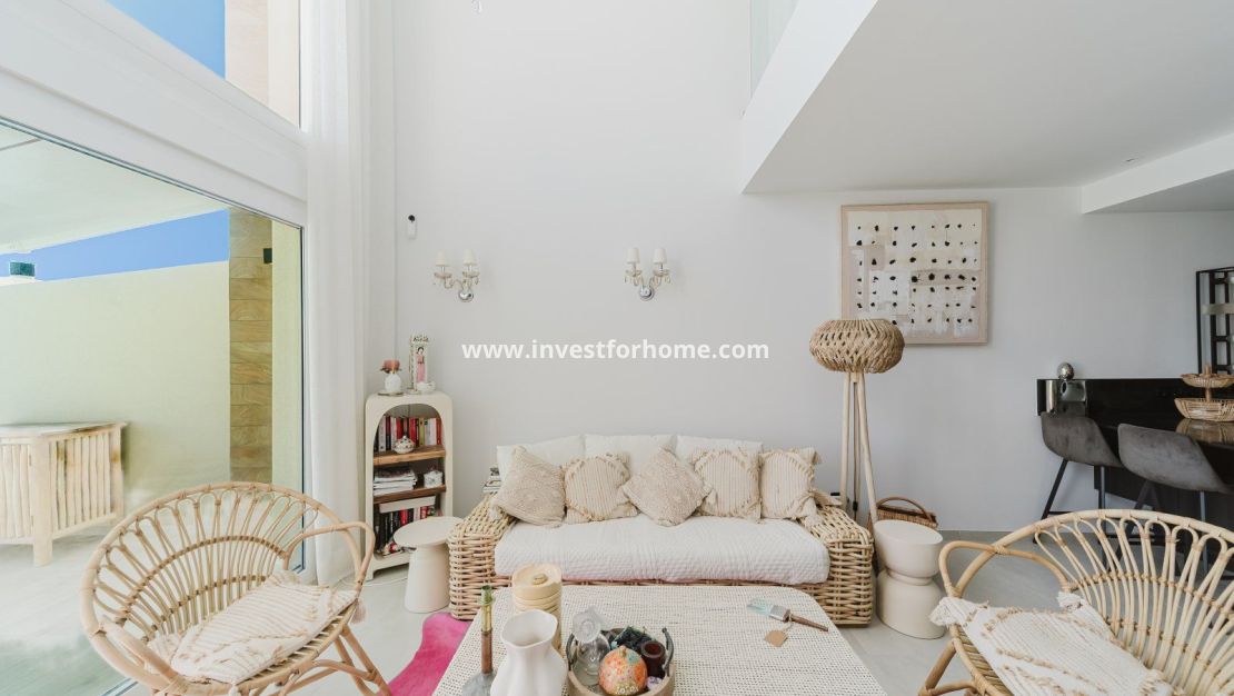 Sale - Villa - Algorfa - La Finca Golf