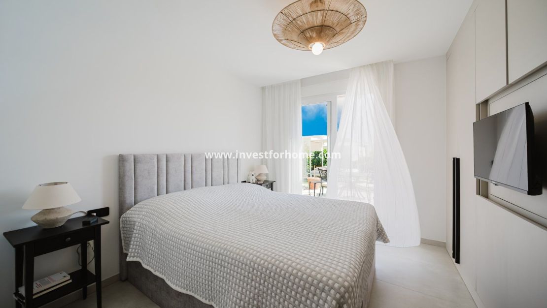 Sale - Villa - Algorfa - La Finca Golf