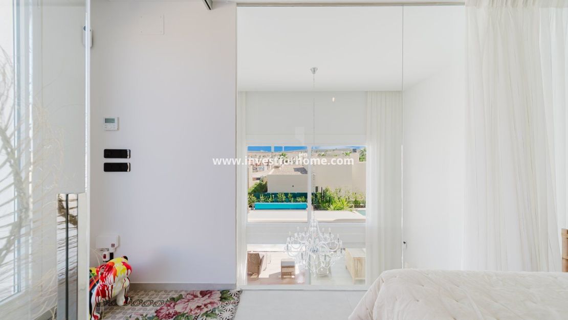 Sale - Villa - Algorfa - La Finca Golf