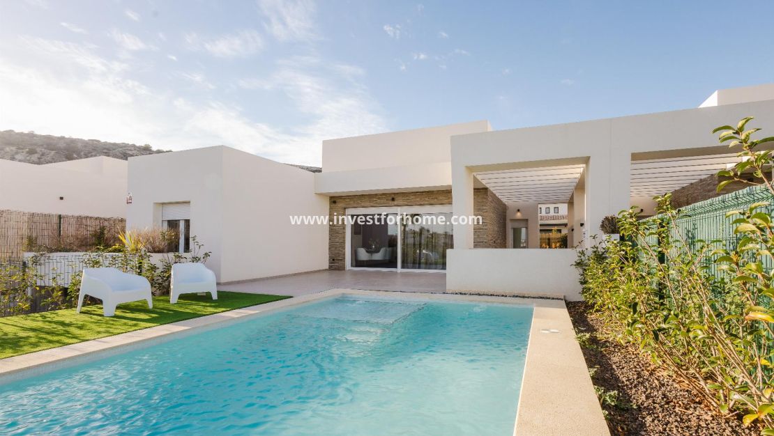 Sale - Villa - Algorfa - La Finca Golf