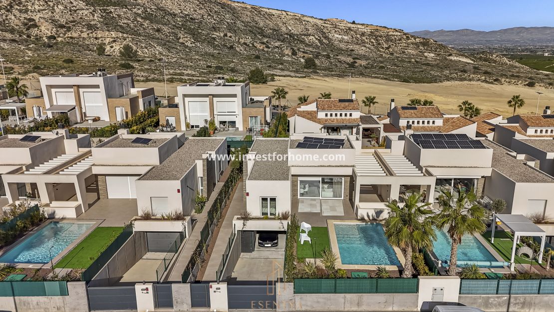 Sale - Villa - Algorfa - La Finca Golf