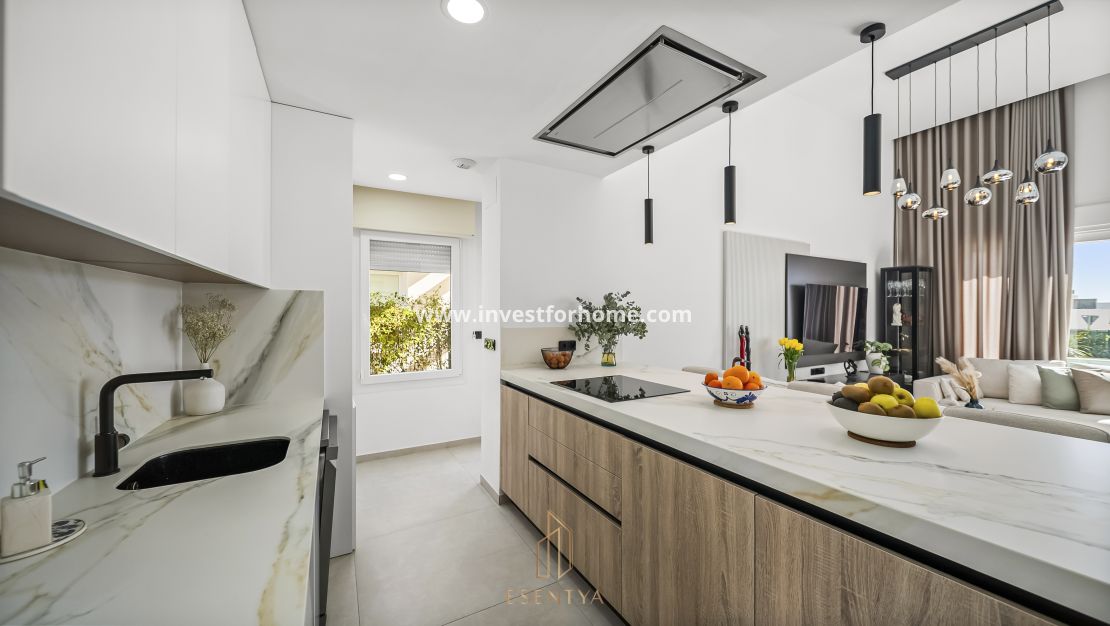 Sale - Villa - Algorfa - La Finca Golf