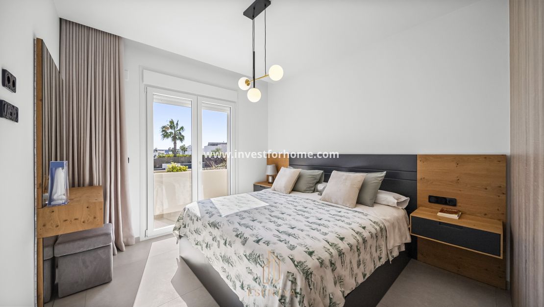 Sale - Villa - Algorfa - La Finca Golf