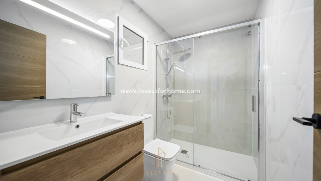 Sale - Villa - Algorfa - La Finca Golf