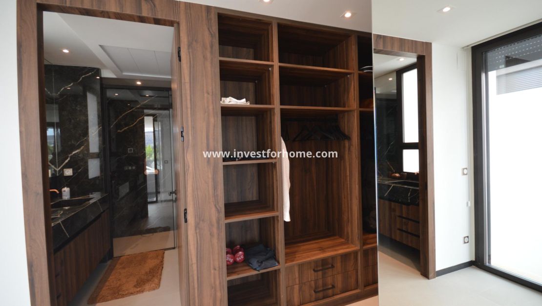 Sale - Villa - Algorfa - La Finca Golf