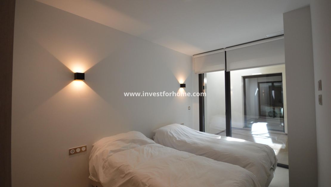 Sale - Villa - Algorfa - La Finca Golf