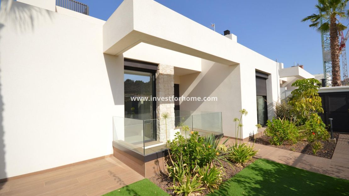 Sale - Villa - Algorfa - La Finca Golf