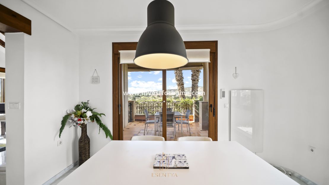 Sale - Villa - Algorfa - La Finca Golf