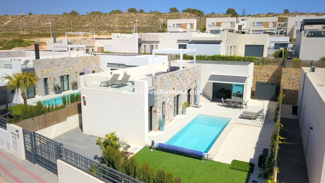 Sale - Villa - Algorfa - La finca Golf