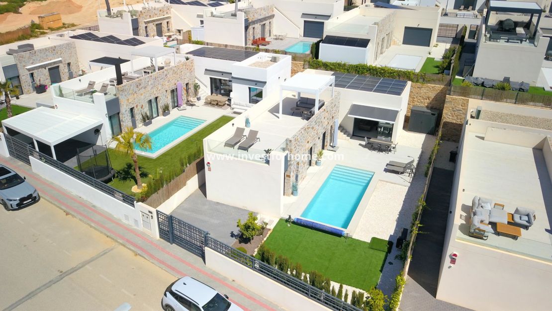 Sale - Villa - Algorfa - La finca Golf