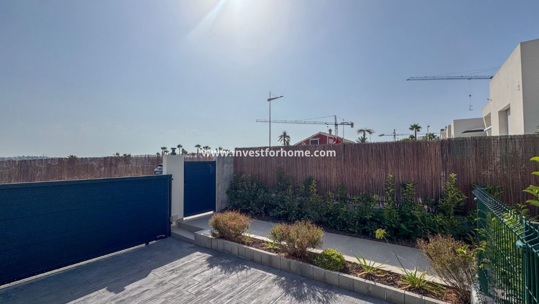 Sale - Villa - Algorfa