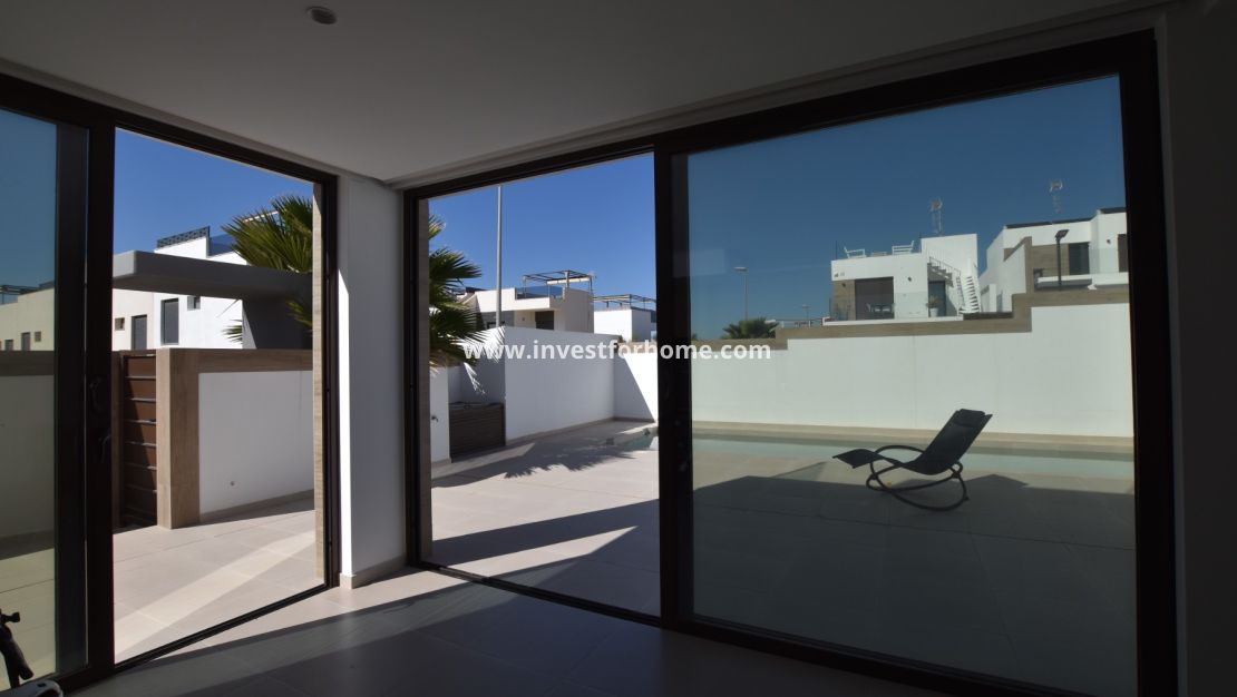 Sale - Villa - Benijofar - Costa Blanca