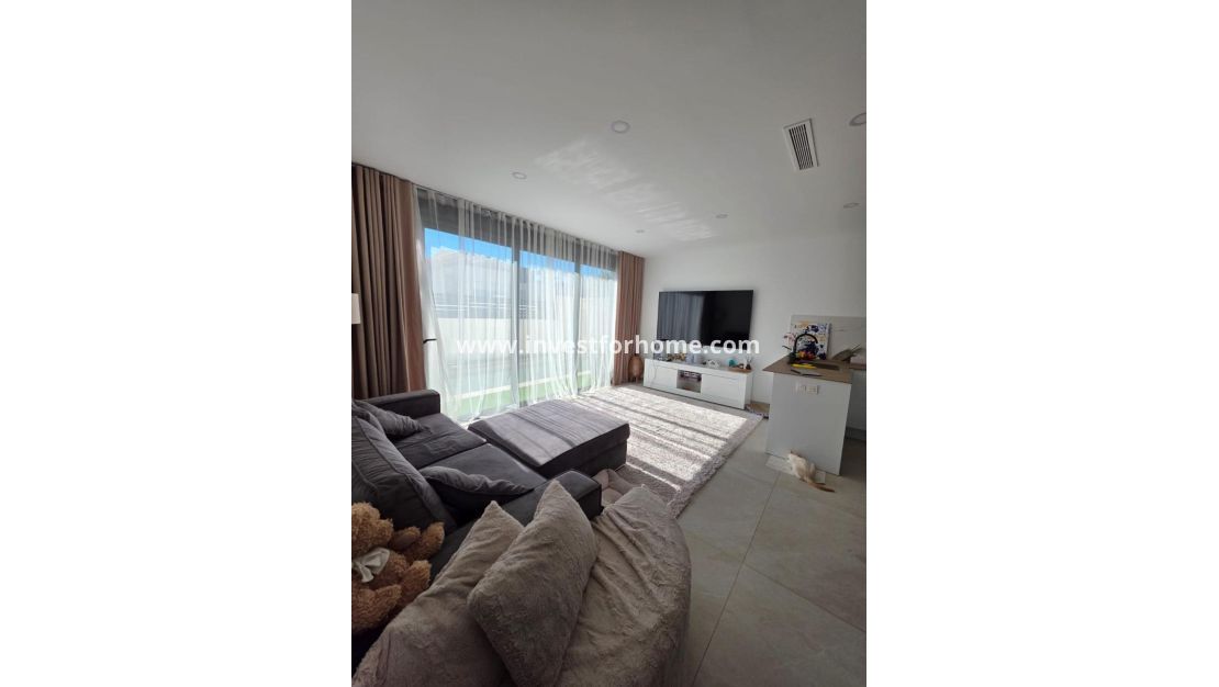 Sale - Villa - Benijofar