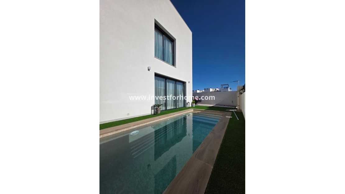 Sale - Villa - Benijofar