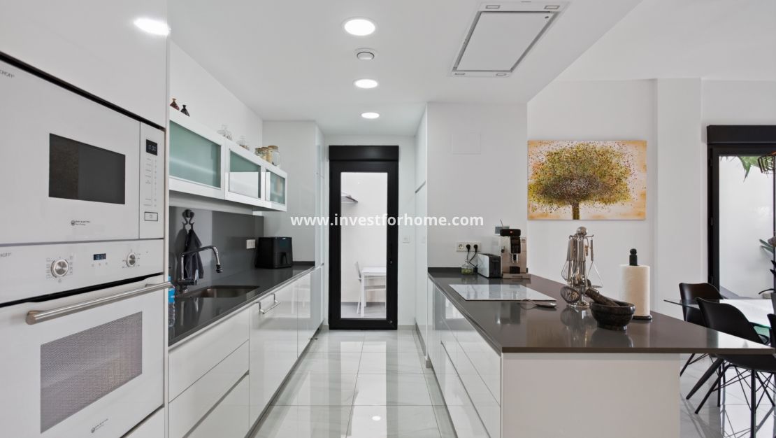 Sale - Villa - Bigastro