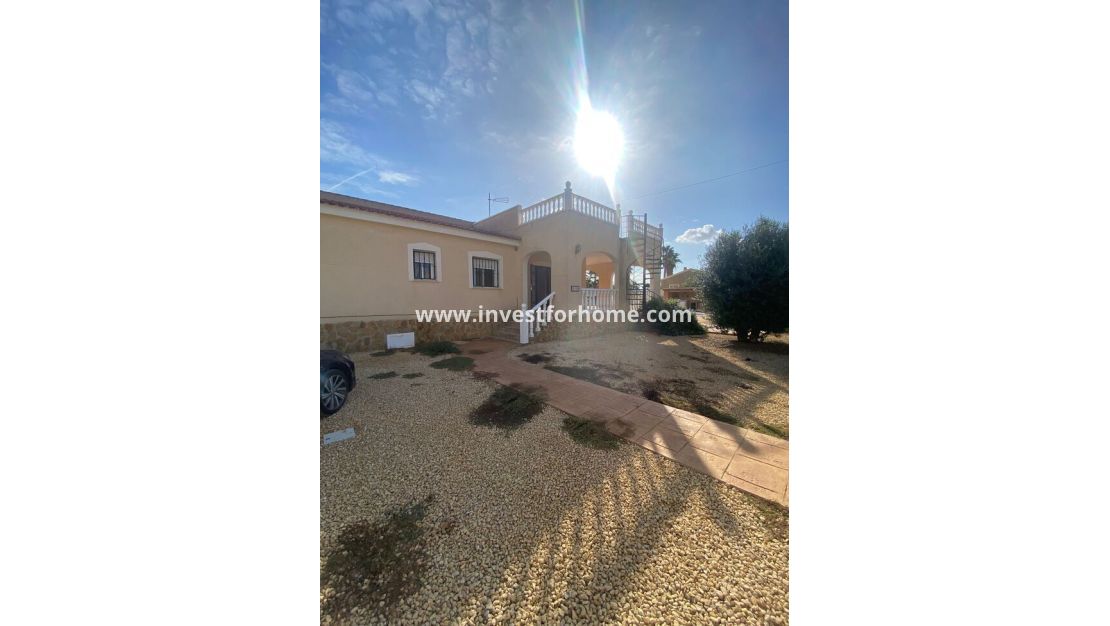 Sale - Villa - Catral - Costa Blanca