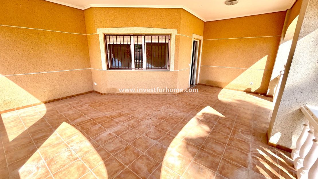 Sale - Villa - Catral - Costa Blanca