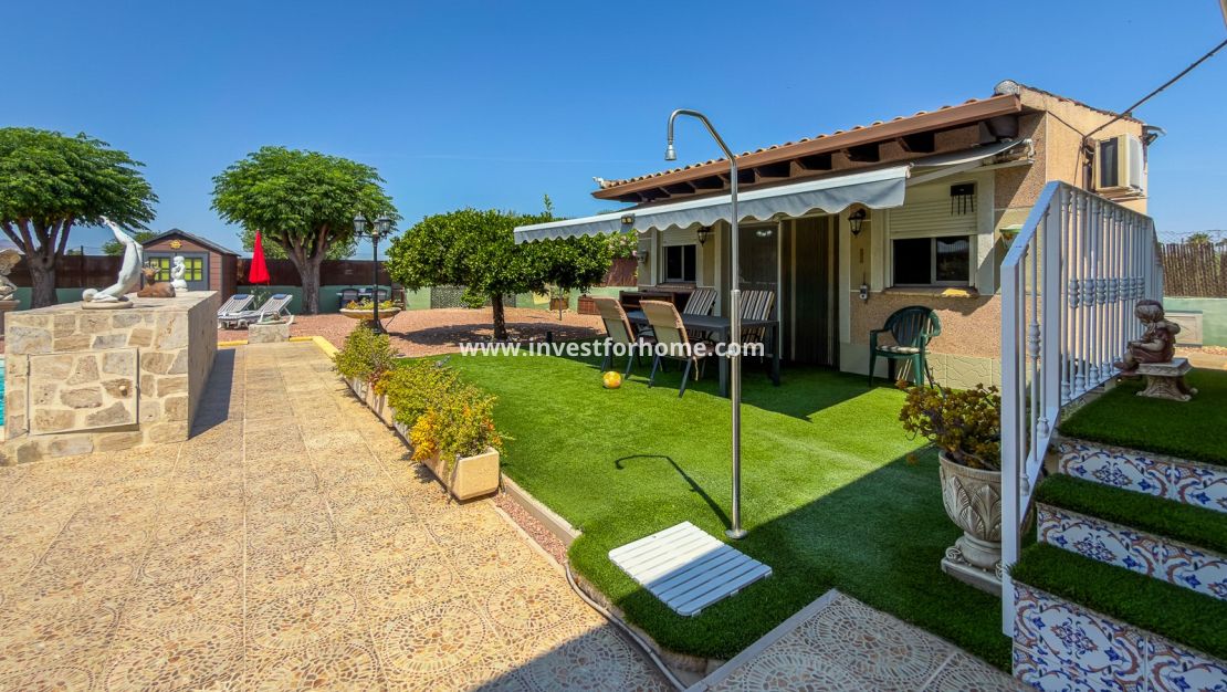 Sale - Villa - Catral - Costa Blanca