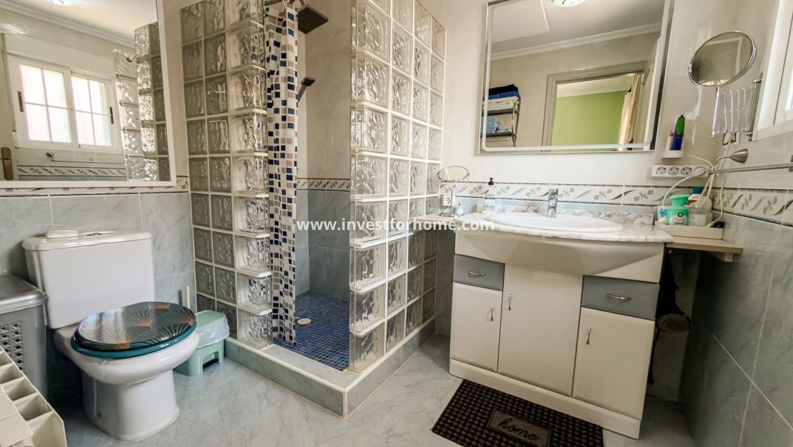 Sale - Villa - Catral - Costa Blanca