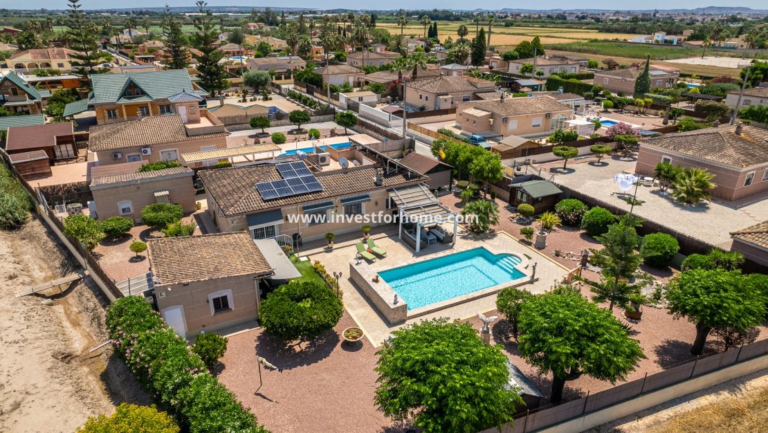 Sale - Villa - Catral - Costa Blanca