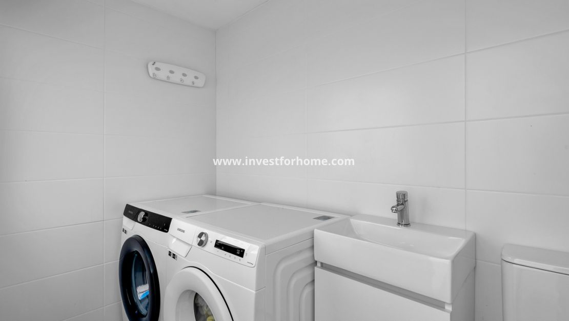 Sale - Villa - Ciudad De Las Comunicaciones - Costa Blanca