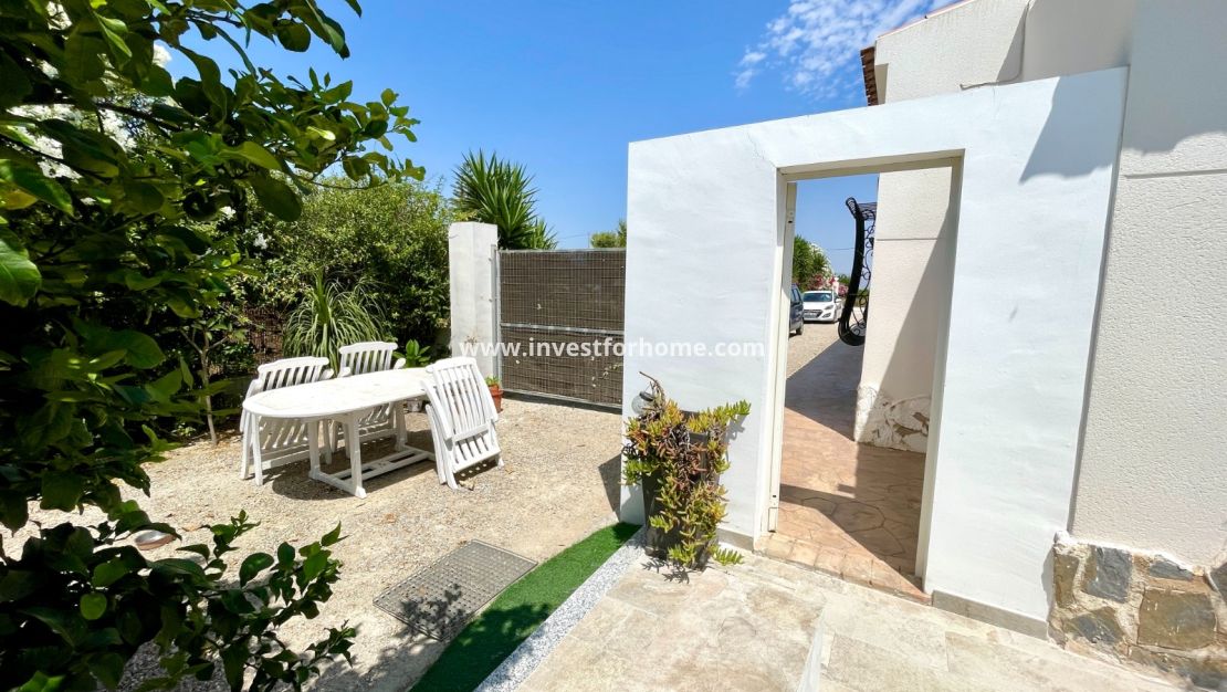 Sale - Villa - Daya Nueva - Costa Blanca