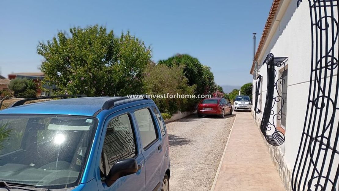 Sale - Villa - Daya Nueva - Costa Blanca