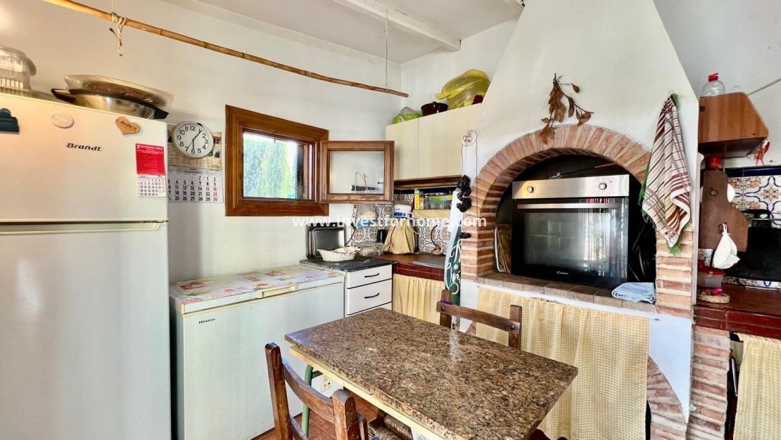 Sale - Villa - Daya vieja - Costa Blanca Sur