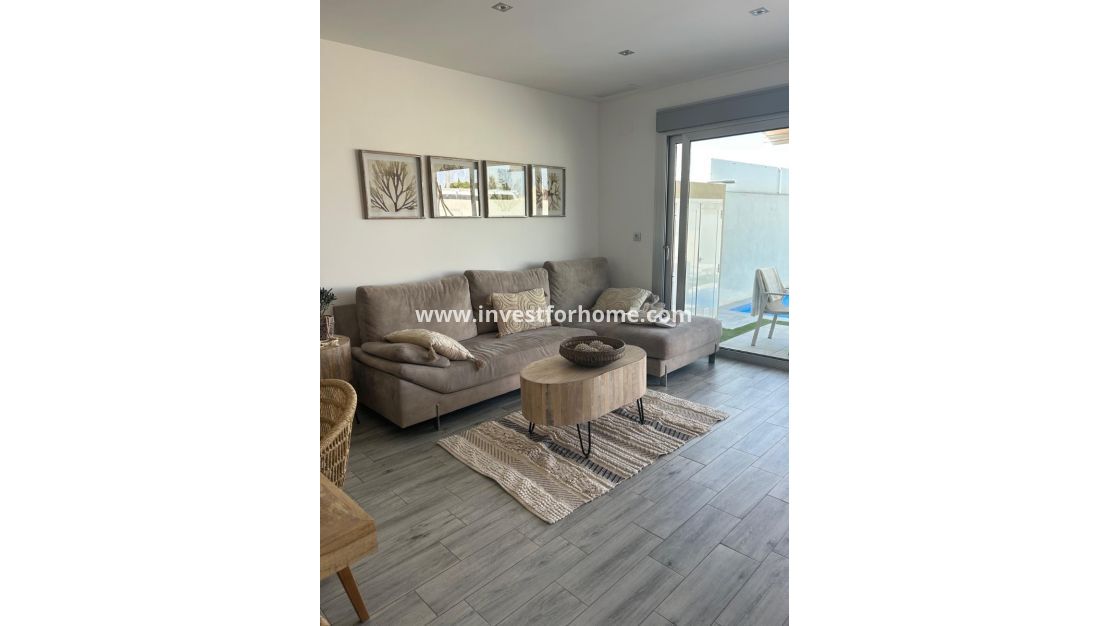 Sale - Villa - Daya vieja - Costa Blanca