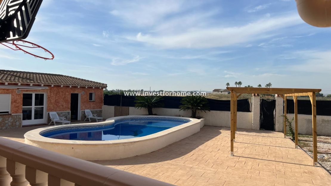 Sale - Villa - Dolores - Cmno. Escorredor