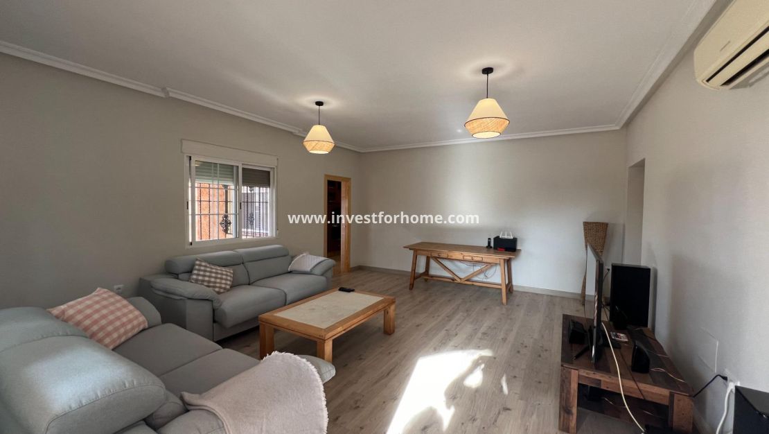 Sale - Villa - Dolores - Cmno. Escorredor