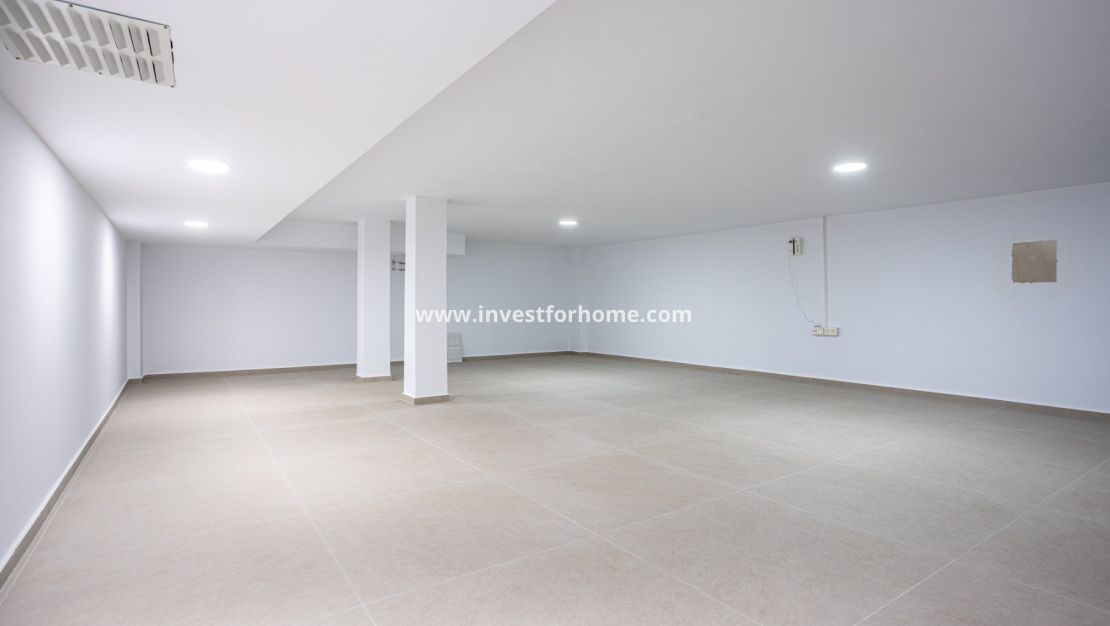 Sale - Villa - Dolores - Costa Blanca