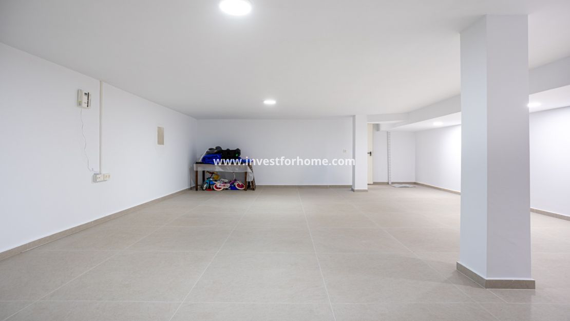 Sale - Villa - Dolores - Costa Blanca