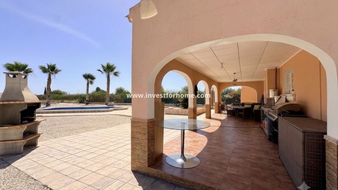 Sale - Villa - Dolores - Costa Blanca