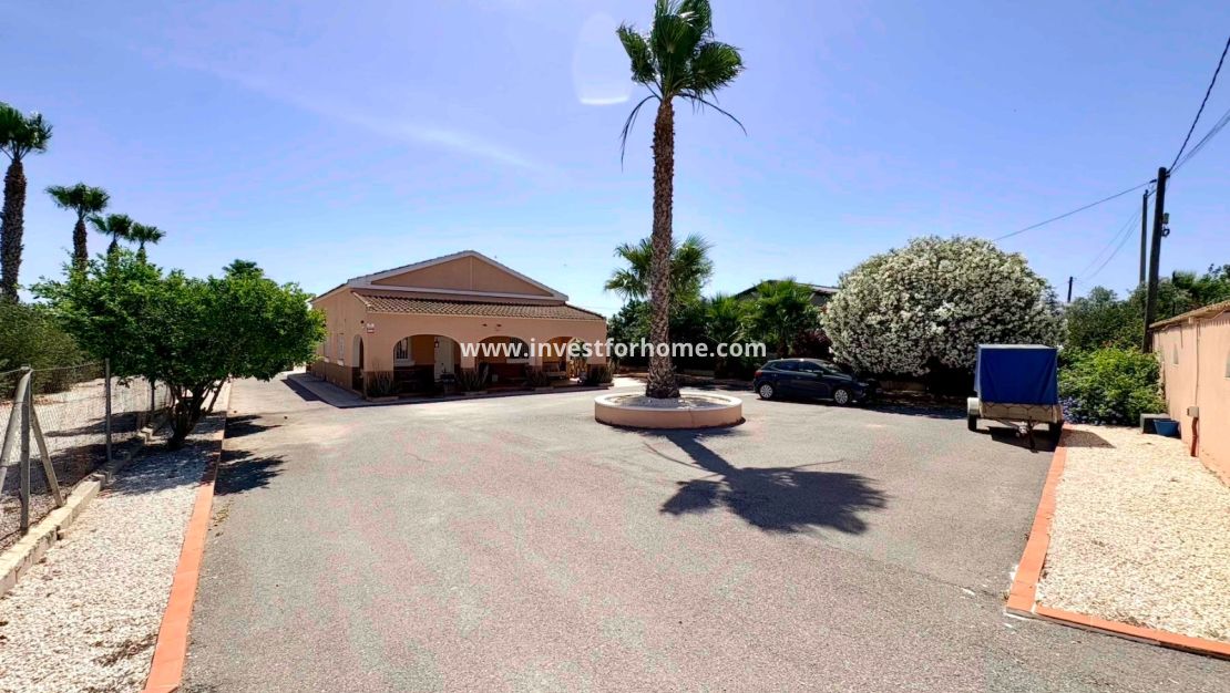 Sale - Villa - Dolores - Costa Blanca