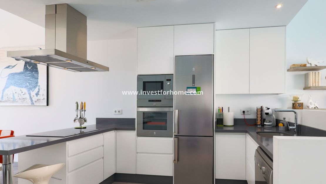 Sale - Villa - Dolores - Costa Blanca