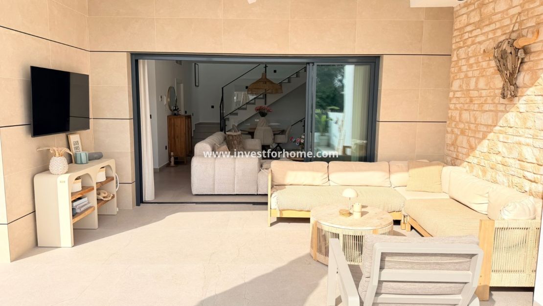 Sale - Villa - Dolores - Costa Blanca