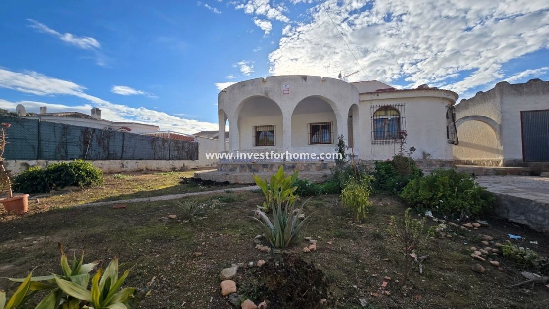 Sale - Villa - El Chaparral - Inland