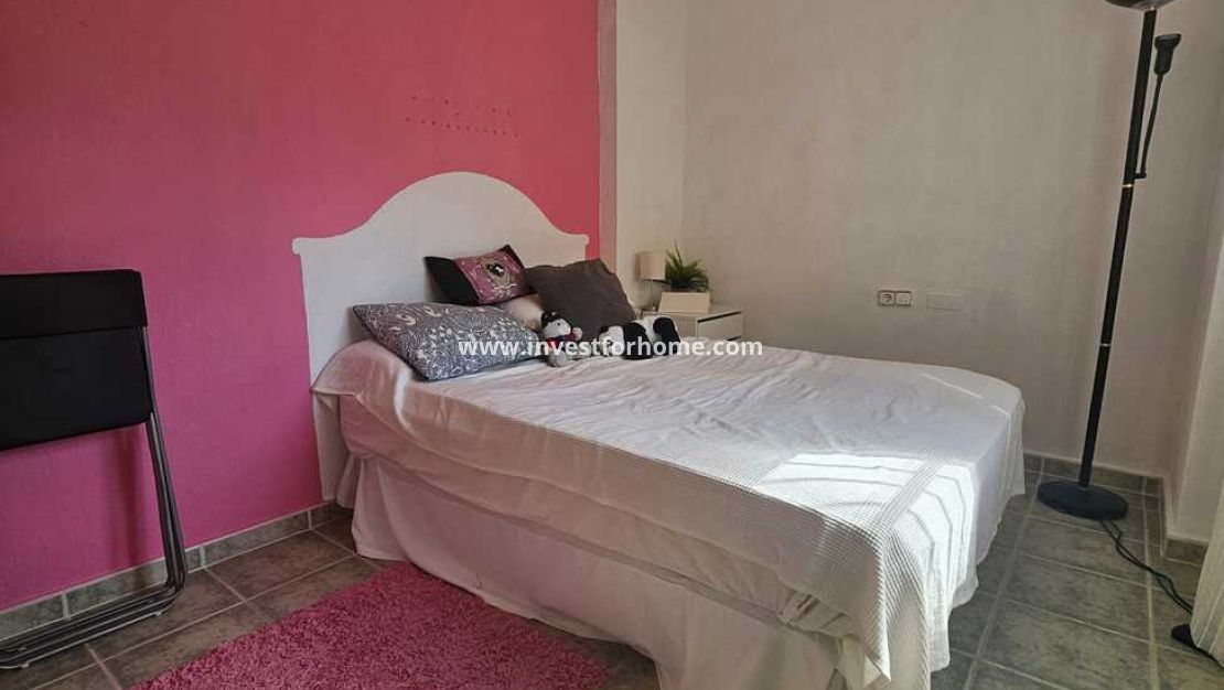 Sale - Villa - Guardamar del Segura - Campomar