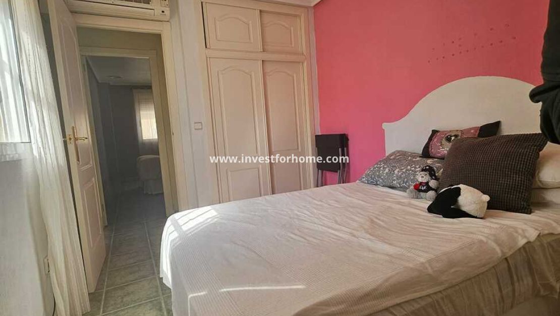 Sale - Villa - Guardamar del Segura - Campomar