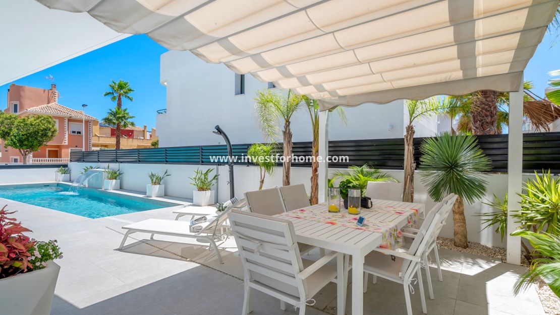 Sale - Villa - Guardamar del Segura - Costa Blanca