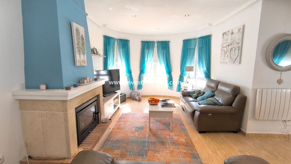 Sale - Villa - Guardamar del Segura - Costa Blanca