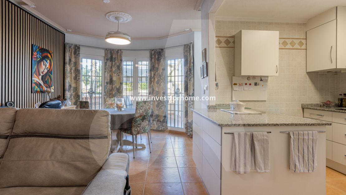 Sale - Villa - Guardamar del Segura - El Raso